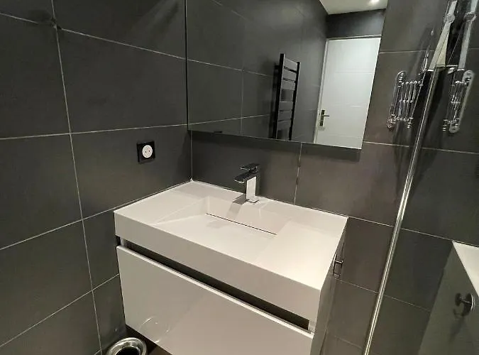 La Mauviere - 75m2 - 4pers - Parking - Wifi